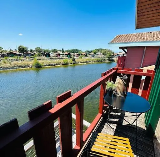 Maison Ostrea Terrasse Sur L'eau 居让梅斯特拉